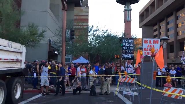 Donald Trump rally in Phoenix: protesters, supporters clash