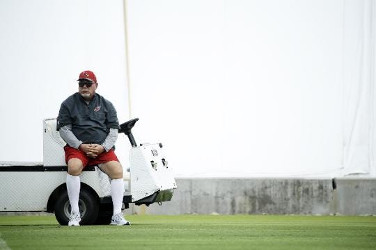 Bob McManaman wraps up Cardinals practice on Friday