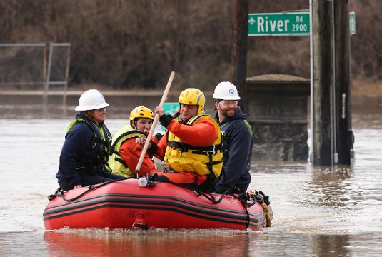 These Louisville Water employees are using boats to get to work