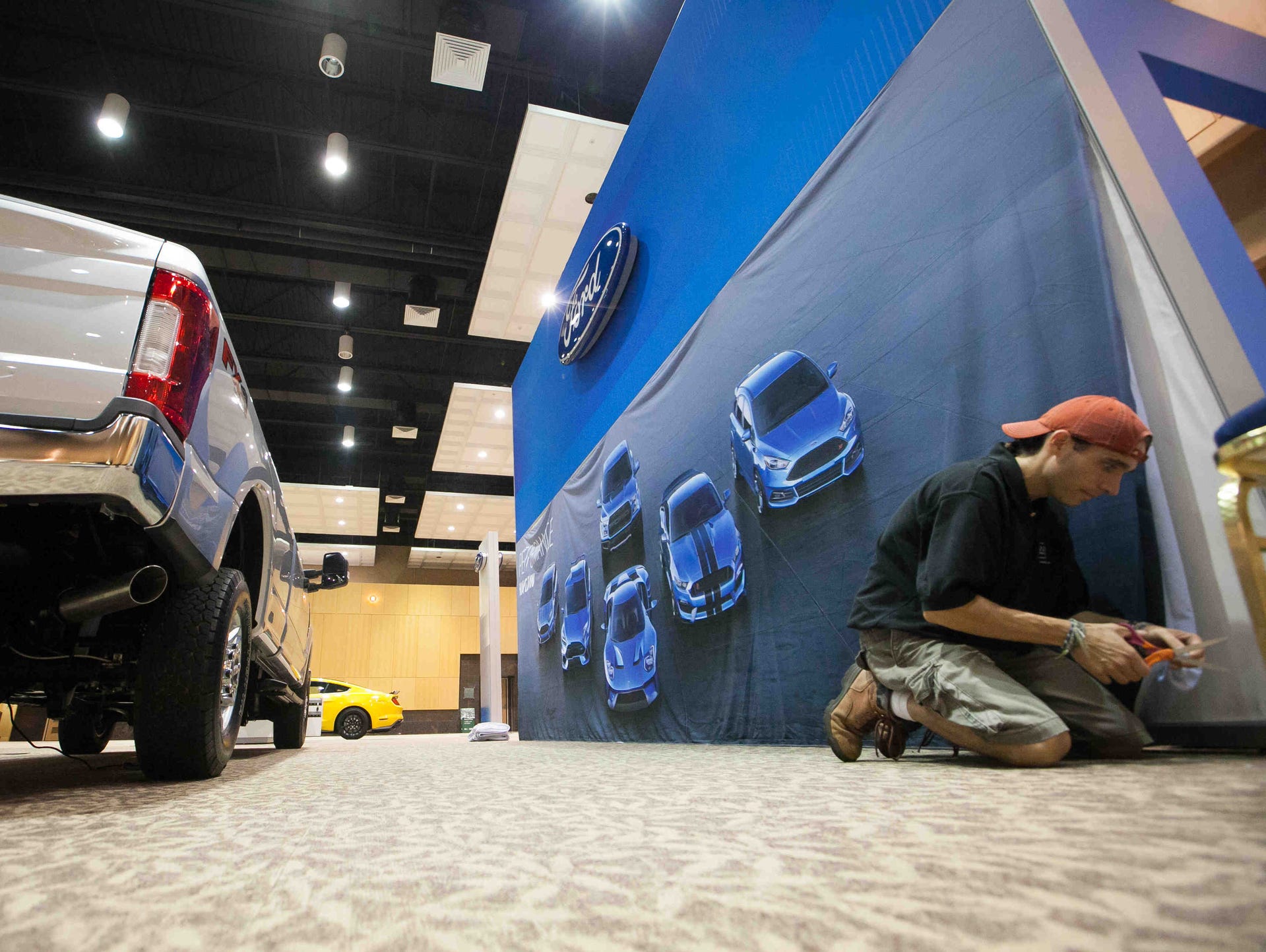 Delaware Auto Show lets shoppers dream big
