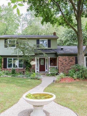 Buy Madonna S Childhood Home In Rochester Hills For 479 000