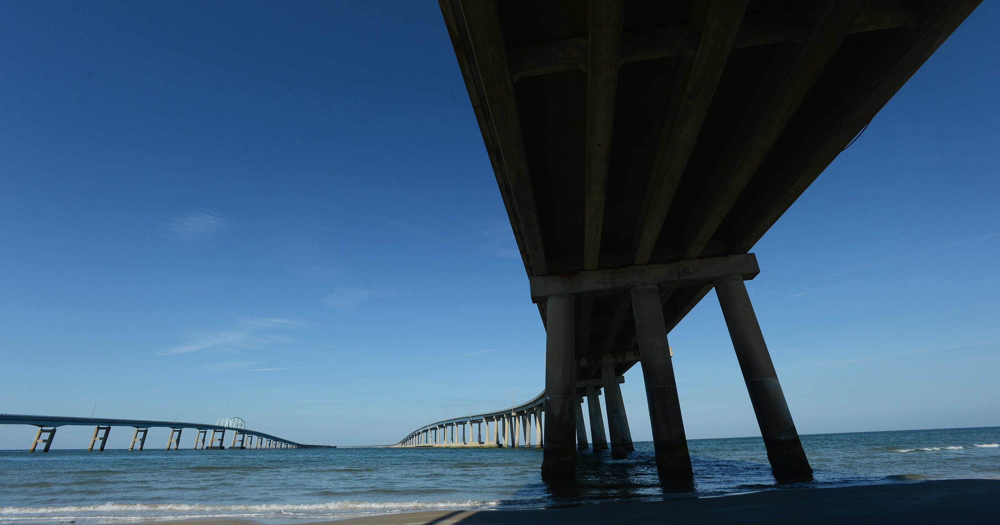 Chesapeake Bay BridgeTunnel crash Truck falls into water