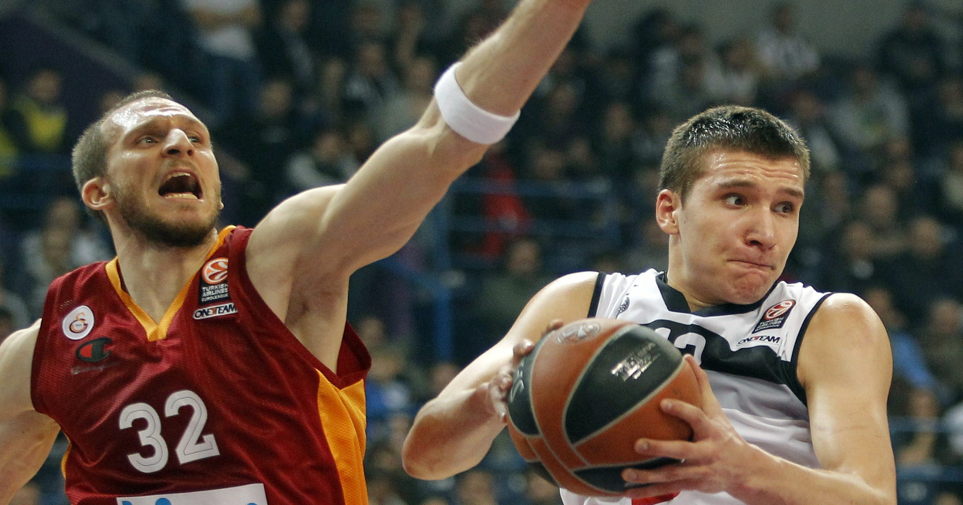 Bogdan Bogdanovic's deal with Turkish club has NBA out clause