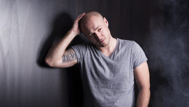 Bald men appear more dominant, study says