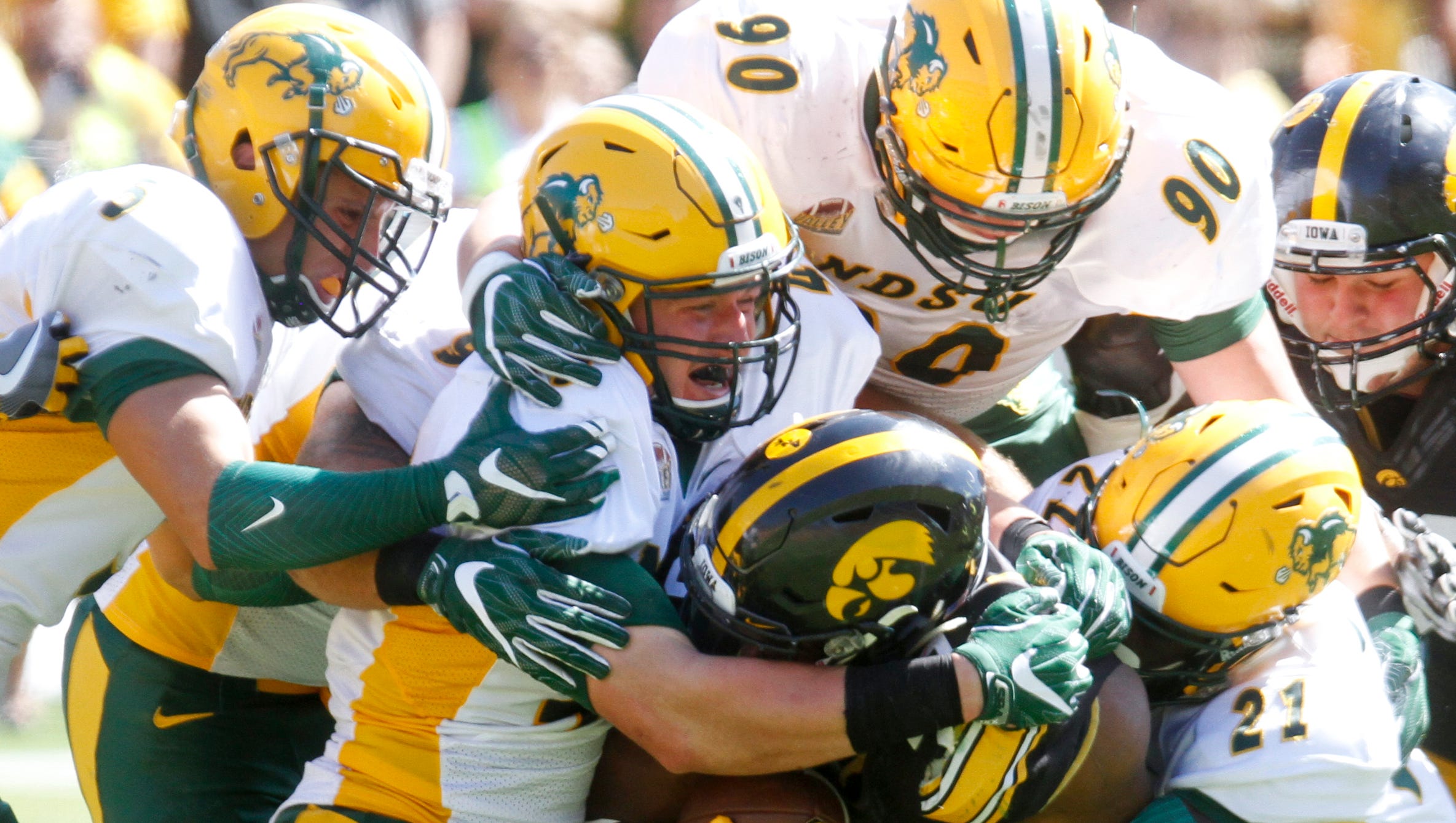North Dakota State Beat Iowa How Would It Fare In The Fbs Overall