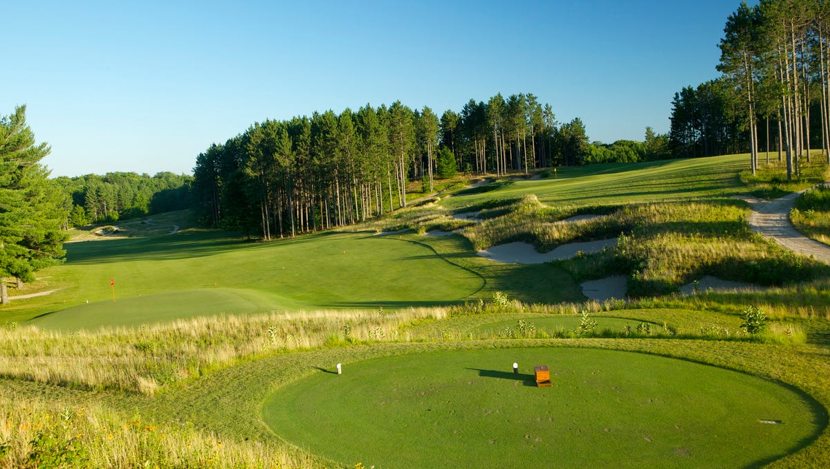 Michigan is a top 10 state for private golf courses. Here are the 15 best tracks