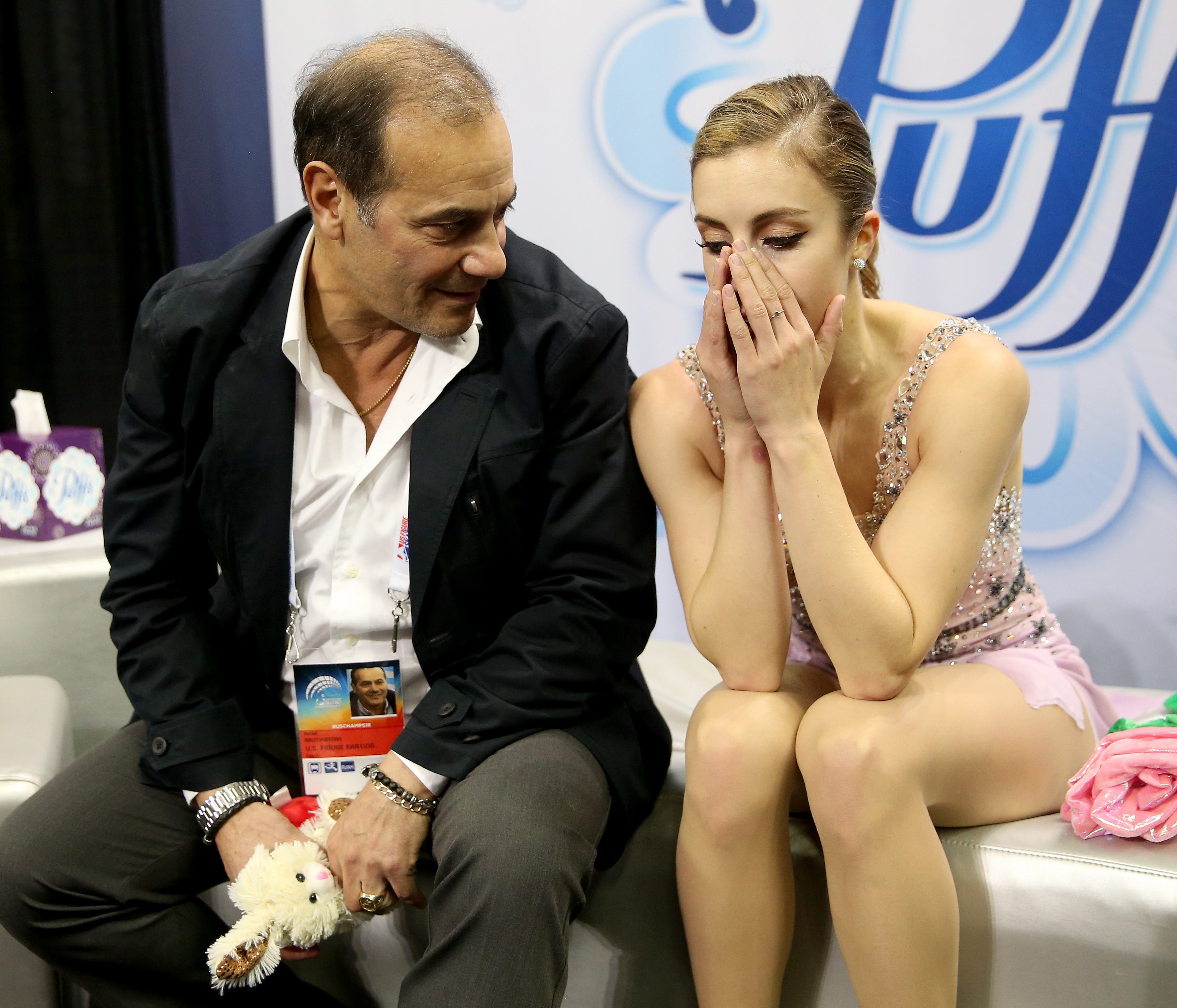 SAN JOSE, CA - JANUARY 05:  Ashley Wagner waits for her score in the kiss and cry with coach Rafael Arutunian after skating inthe Ladies Free Skate during the 2018 Prudential U.S. Figure Skating Championships at the SAP Center on January 5, 2018 in S