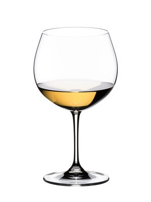 Vinum Oaked Chardonnay in a Riedel wine glass.