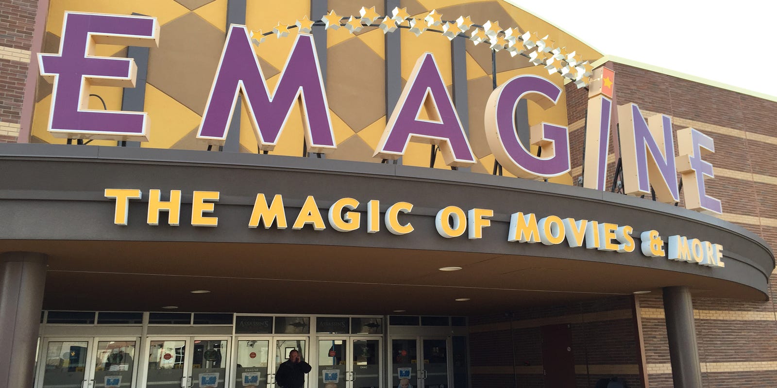 Emagine Novi looks to launch temporary drivein theater