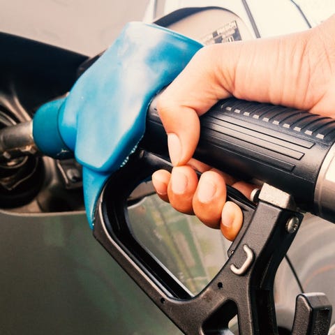 Ten states have gas prices that have cracked the b