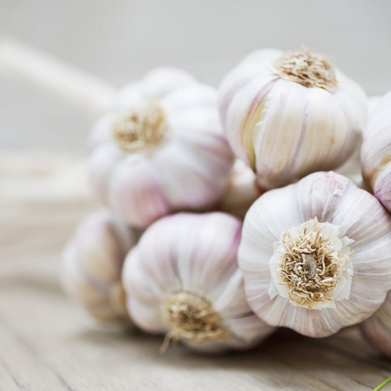 Garlic • Calories: 22 per 5 cloves • Fiber content: 0.3 g (5% of DV) • Rich in: Manganese, Vitamin B6, Vitamin C, and copper • Other health benefits: Heart and blood vessels support,