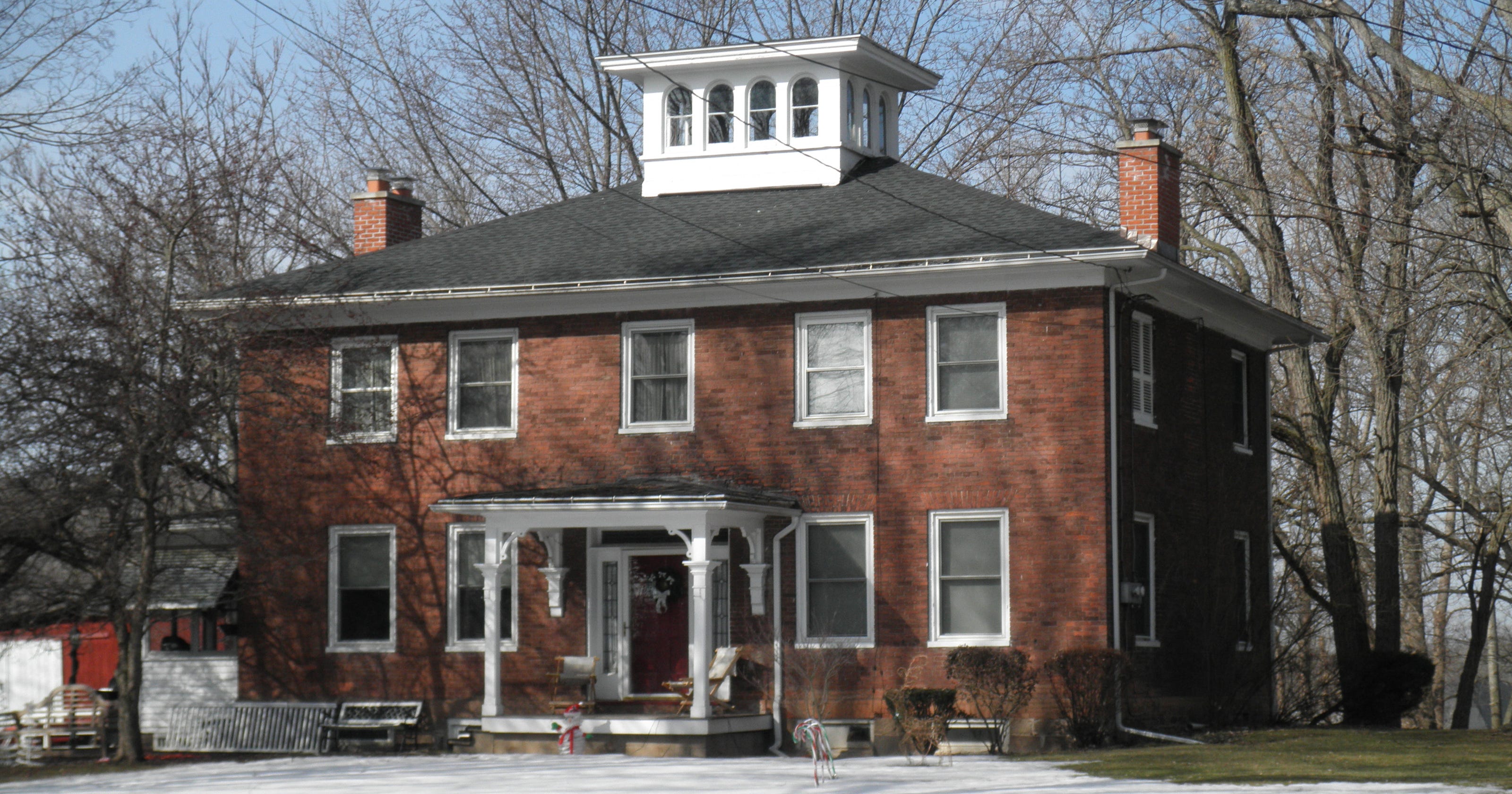 Brick home in Chili has maintained history