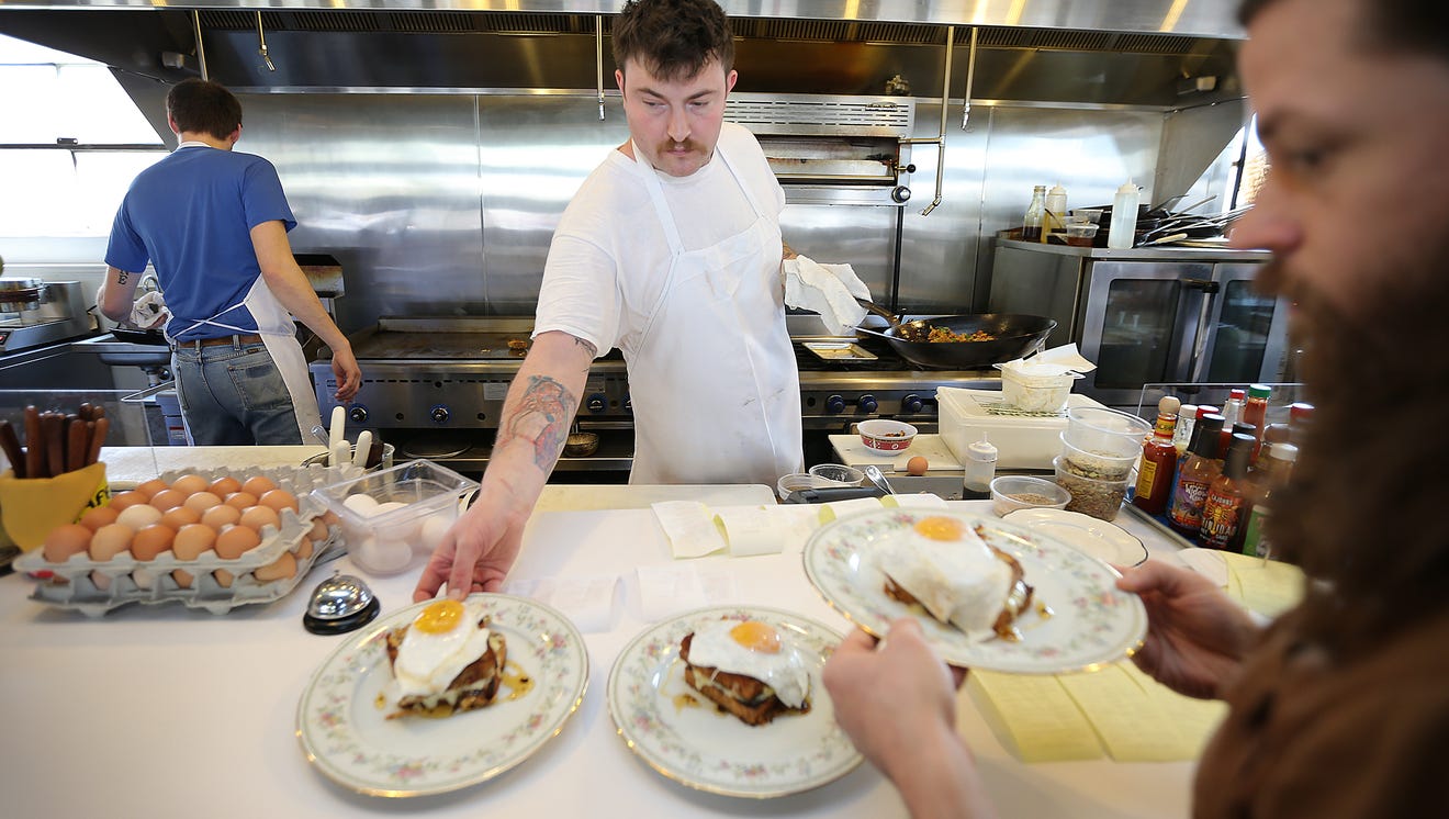 10 best Downtown Indianapolis restaurants for weekenders