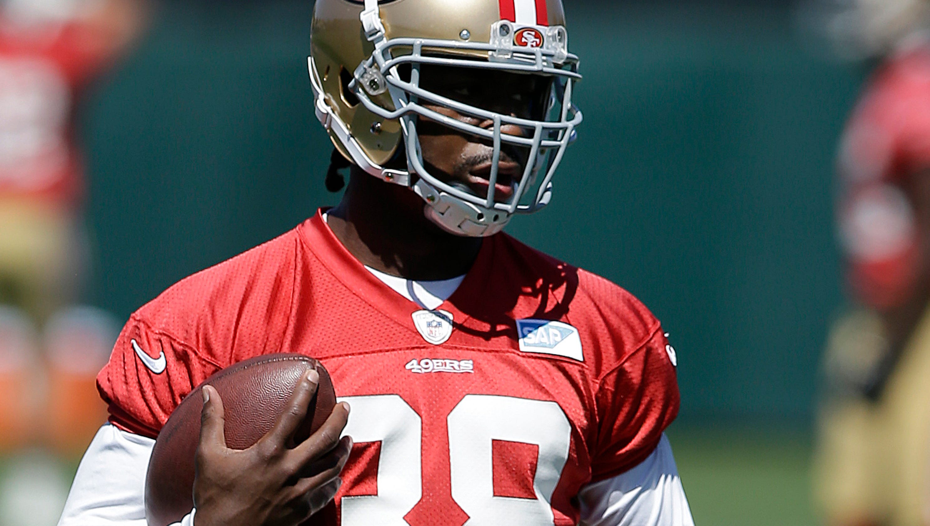 Redshirting rookies a growing NFL trend