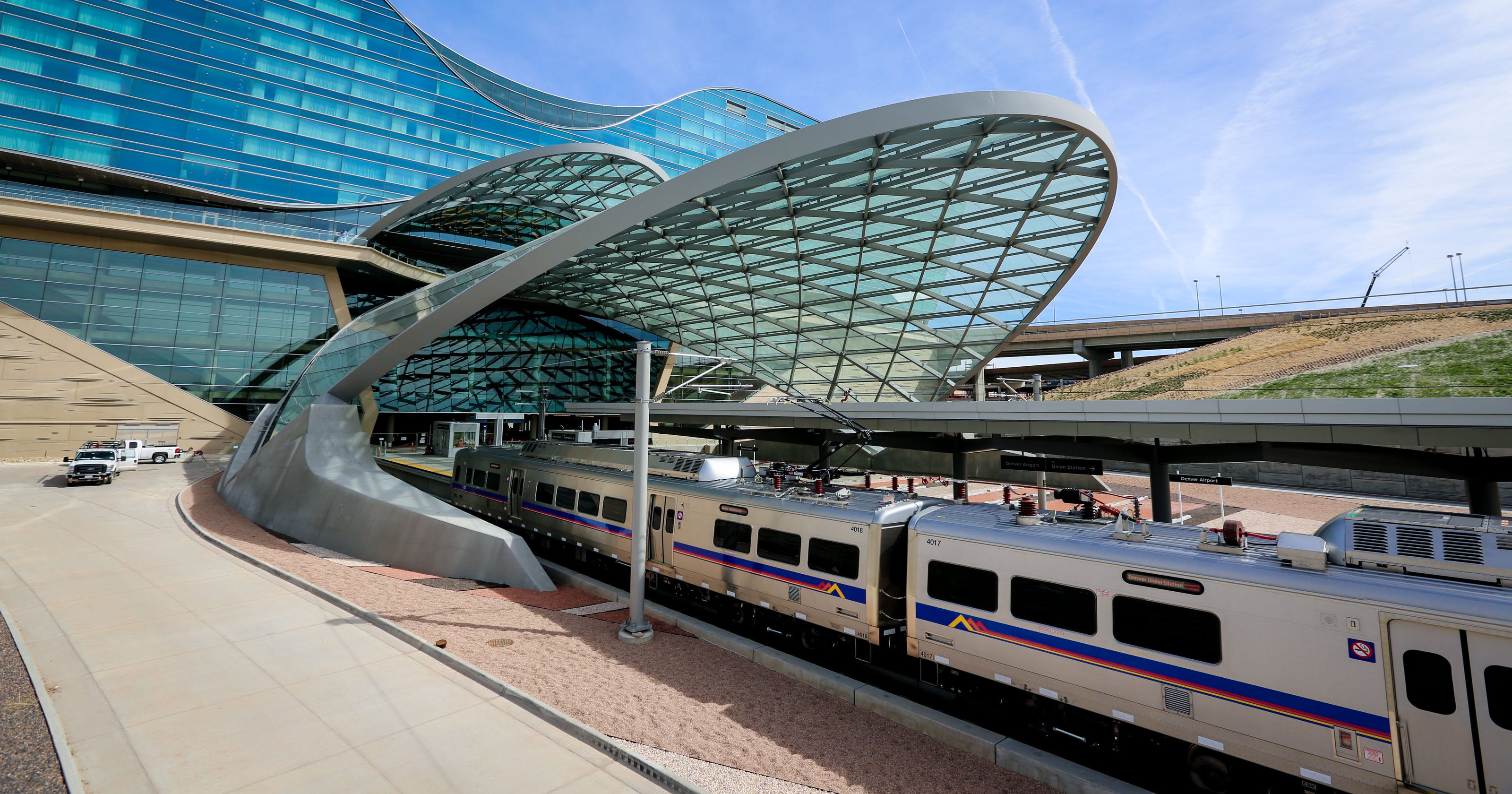 Denver s Airport Finally Getting A Rail Link To The City denver-s-airport-finally-getting-a-rail-link-to-the-city
