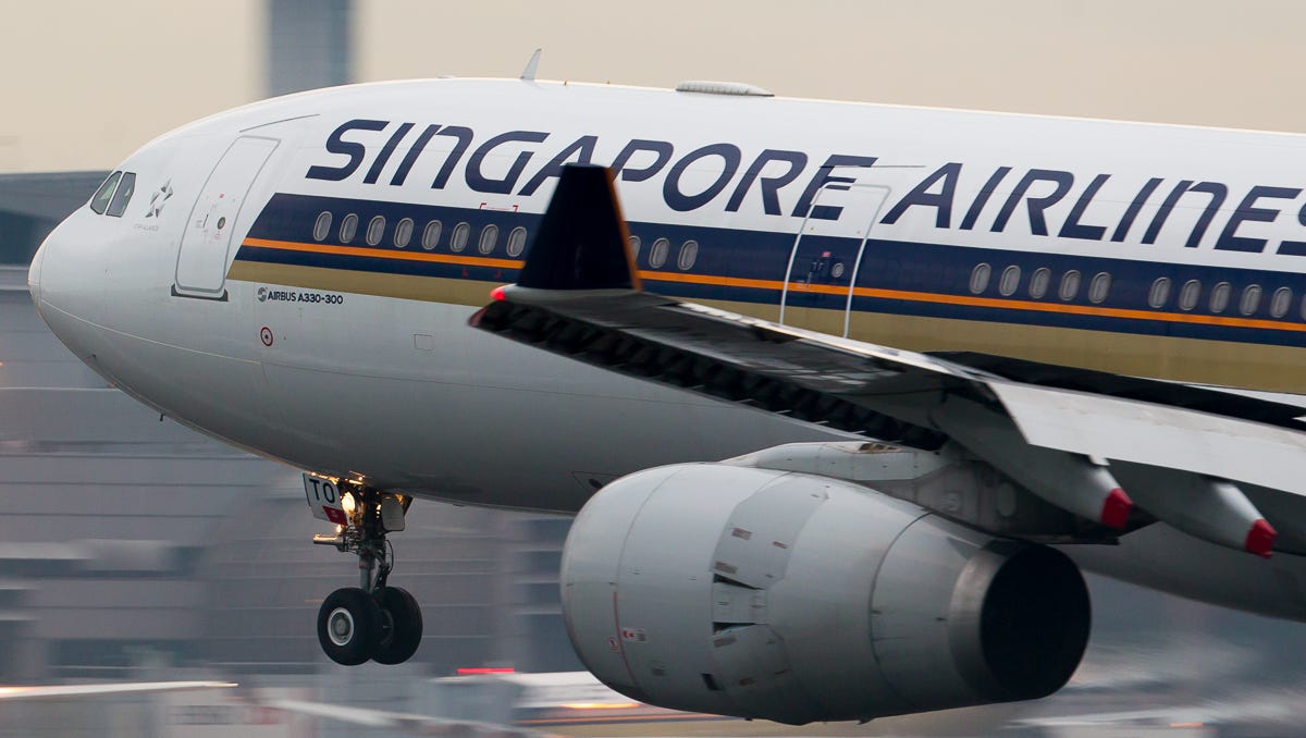 A Singapore Airlines Airbus A330 lands at Singapore Changi International Airport in October 2018.