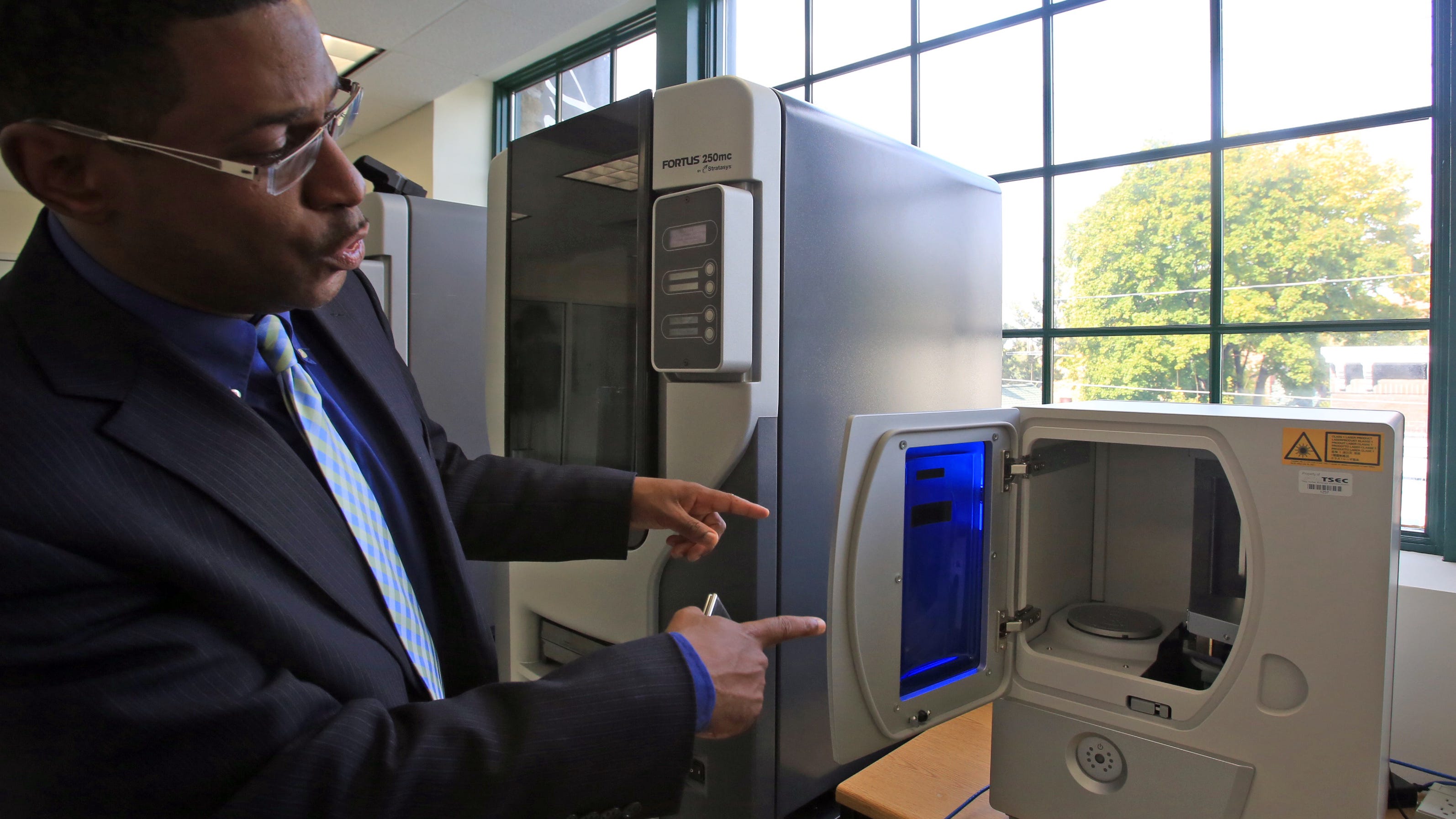 Business Inventors Turn To 3 D Printing