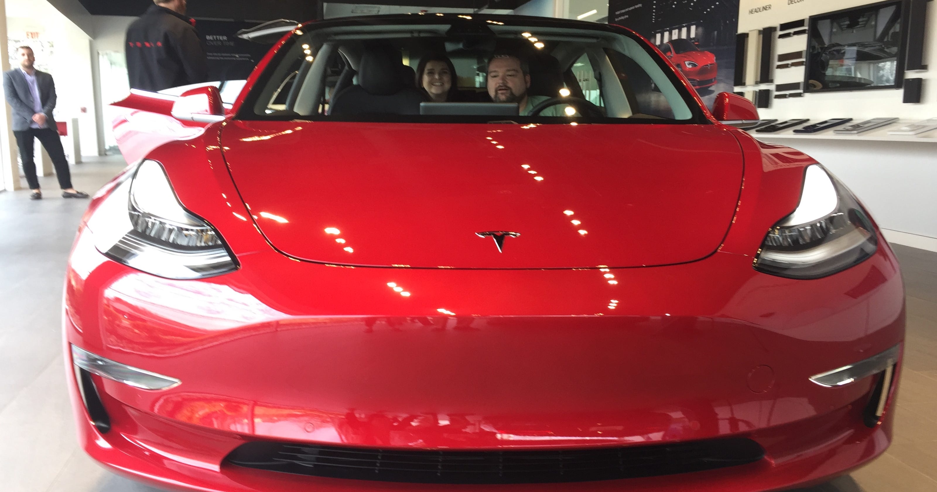 Tesla debuts South Jersey outlet, Model 3 in Cherry Hill
