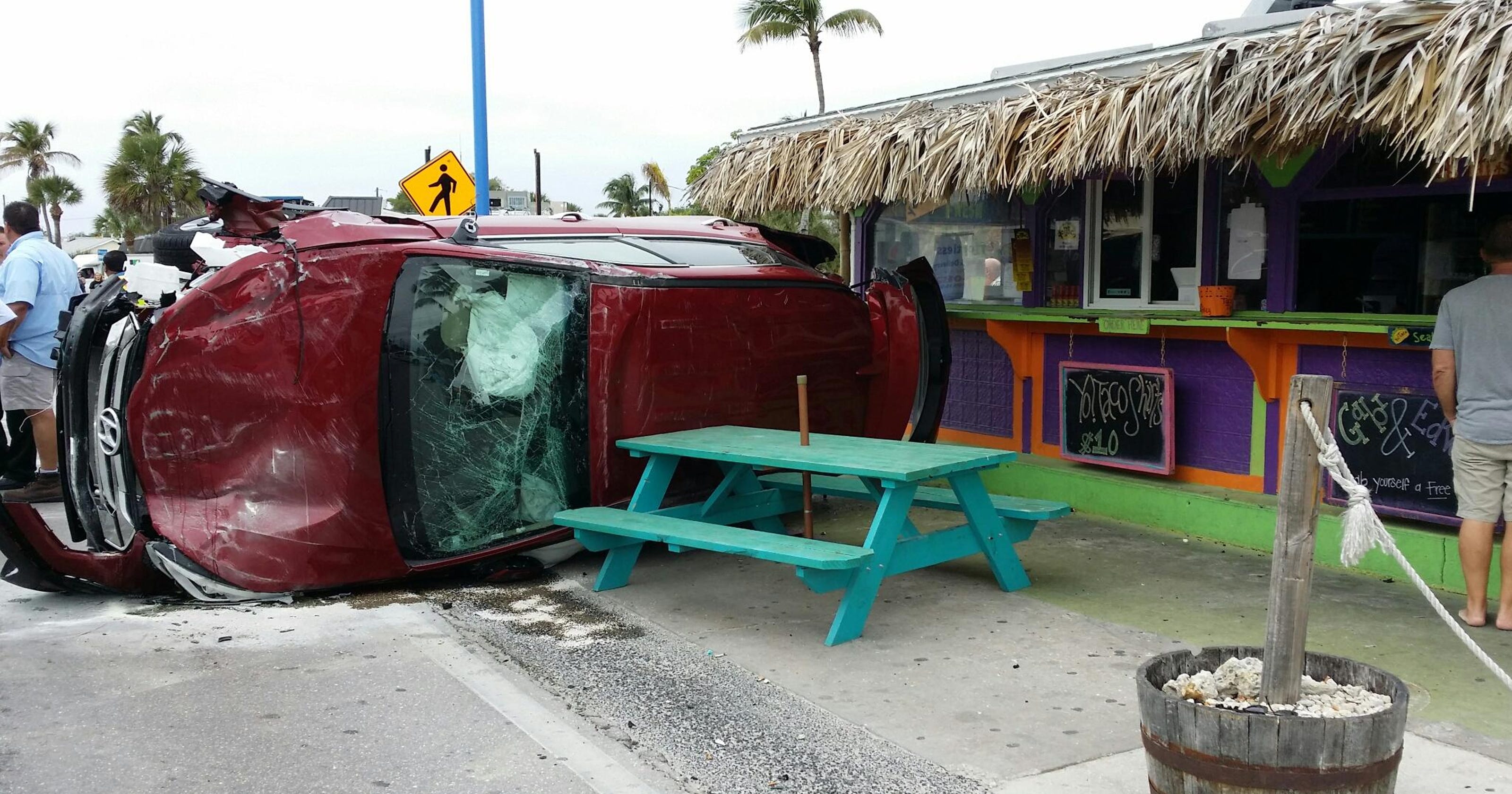 Car Accident Fort Myers Yesterday - 10q8ur2