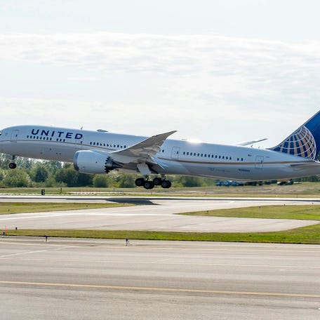 A United Airlines plane taking off.