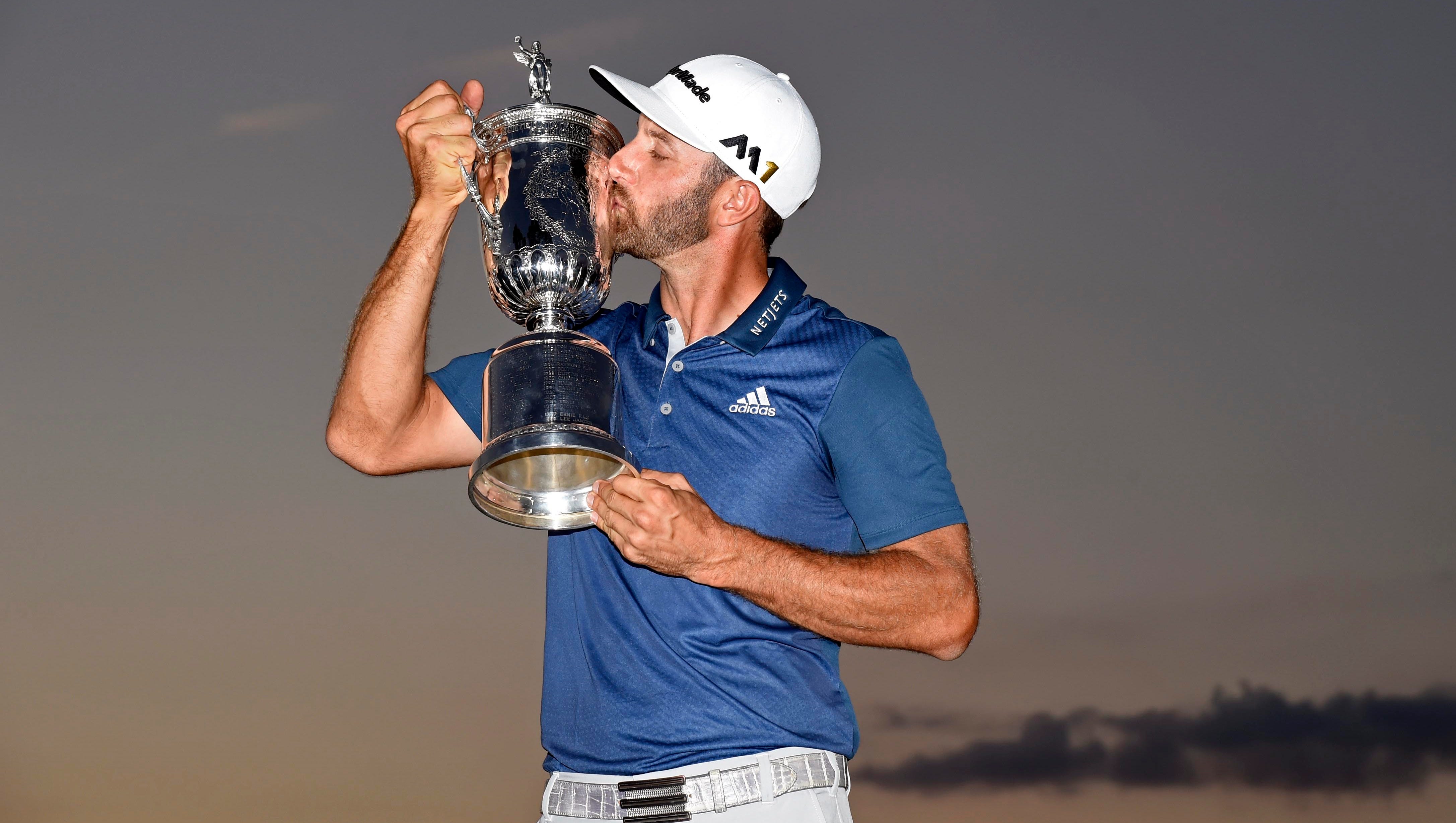 Dustin Johnson Wins U S Open Despite Unusual Usga Call