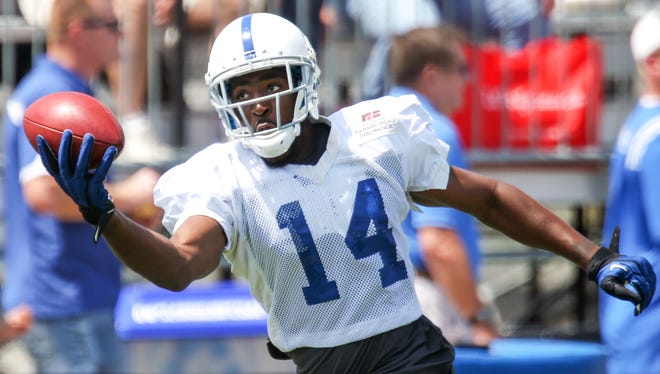 Indianapolis Colts wide receiver Hakeem Nicks makes a catch during practice at training camp, on Sunday, August 10, 2014, in Anderson.