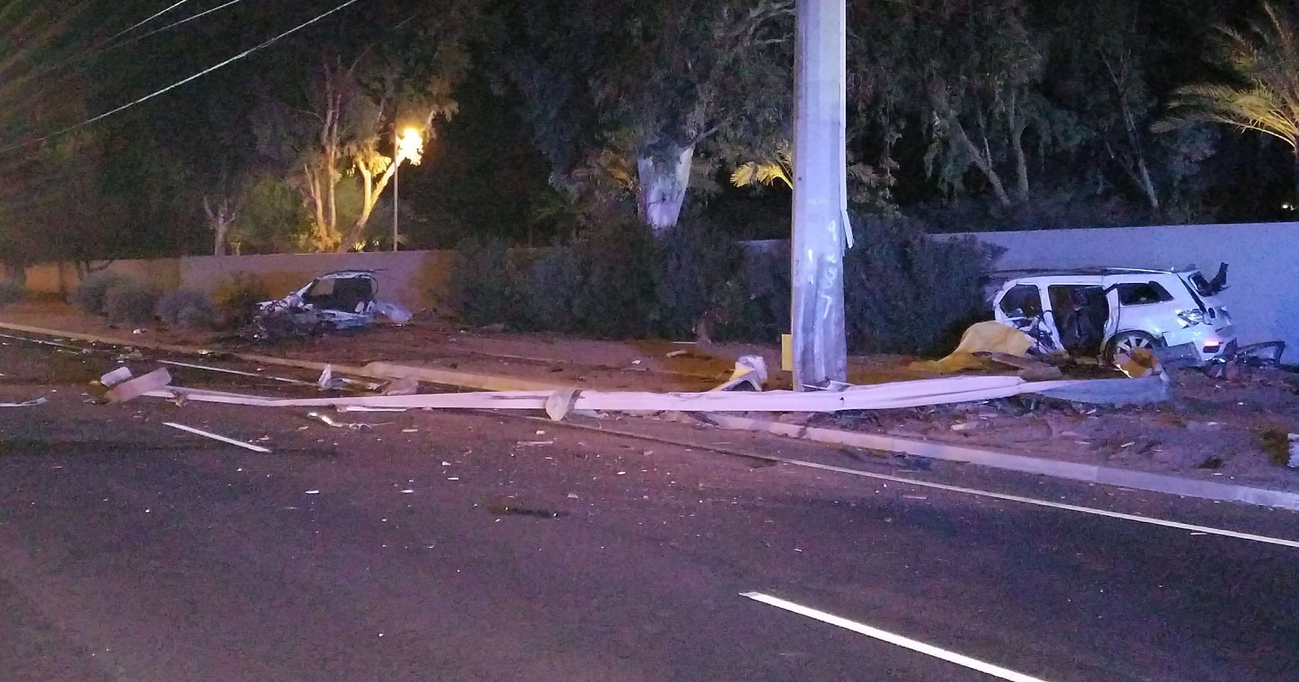 Man dead after violent car crash into a light pole on Scottsdale Road