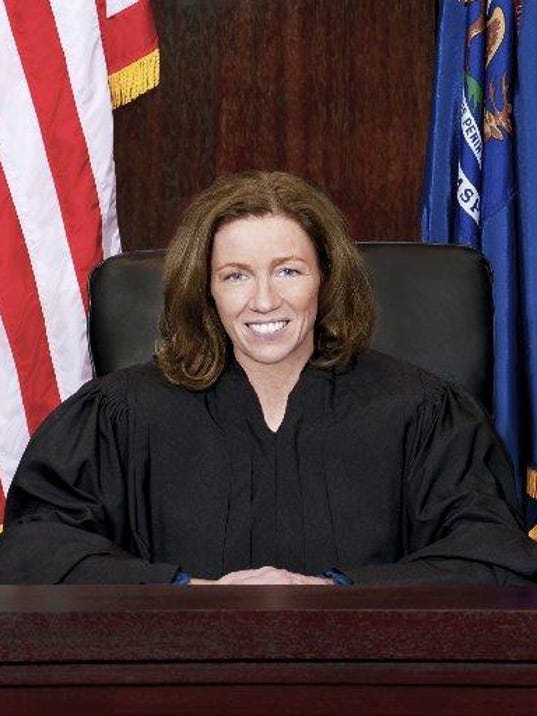 Kelly stepping down from Michigan Supreme Court