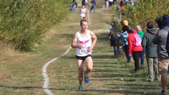 Manhattan's Daniel Harkin set a blistering early pace to pull away from the field on his way to capturing his third straight Centennial League championship on Saturday at Kanza Park. Harkin won in 15 minutes, 35.8 seconds.