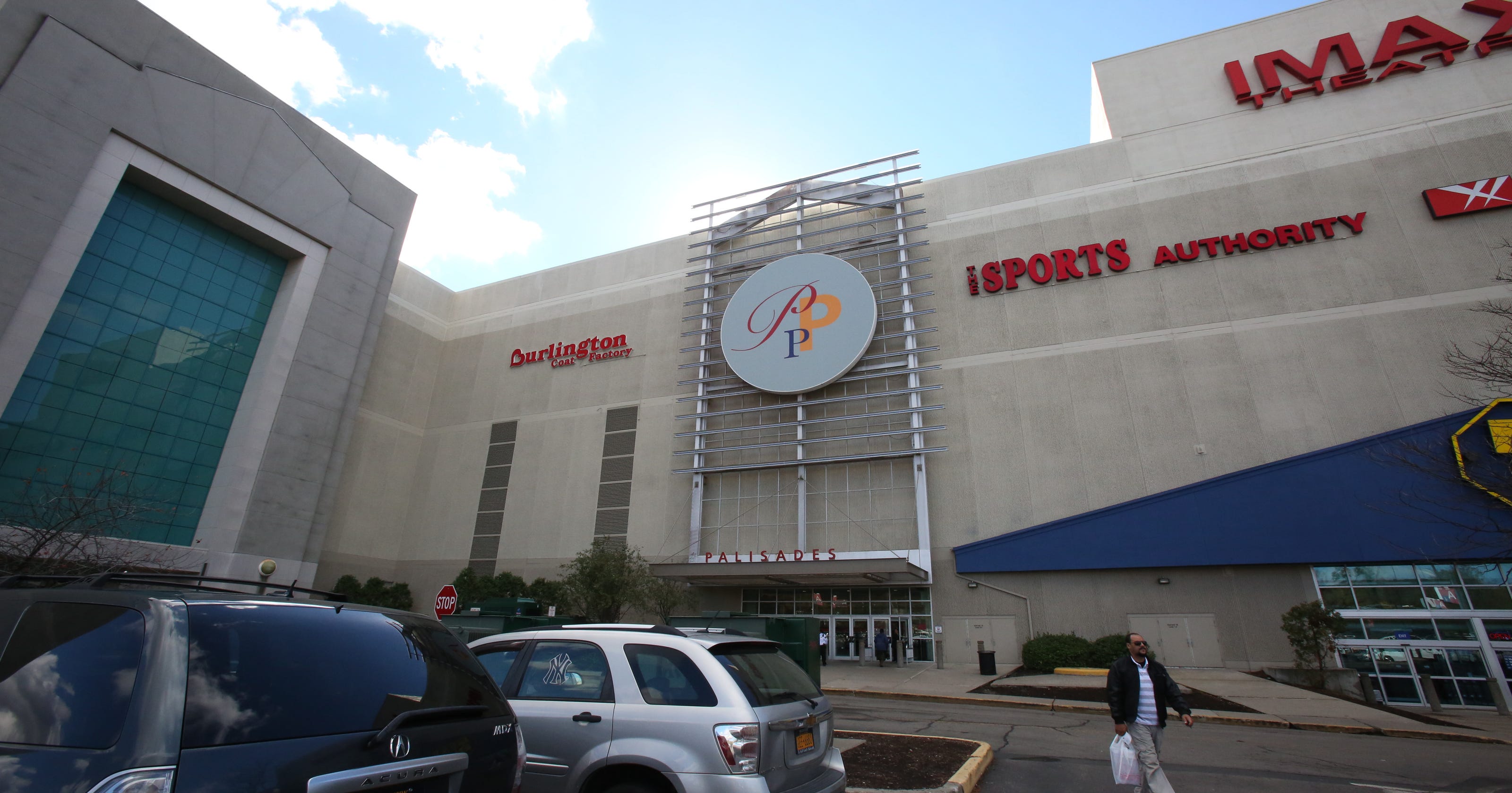 Palisades mall jump was dare cops
