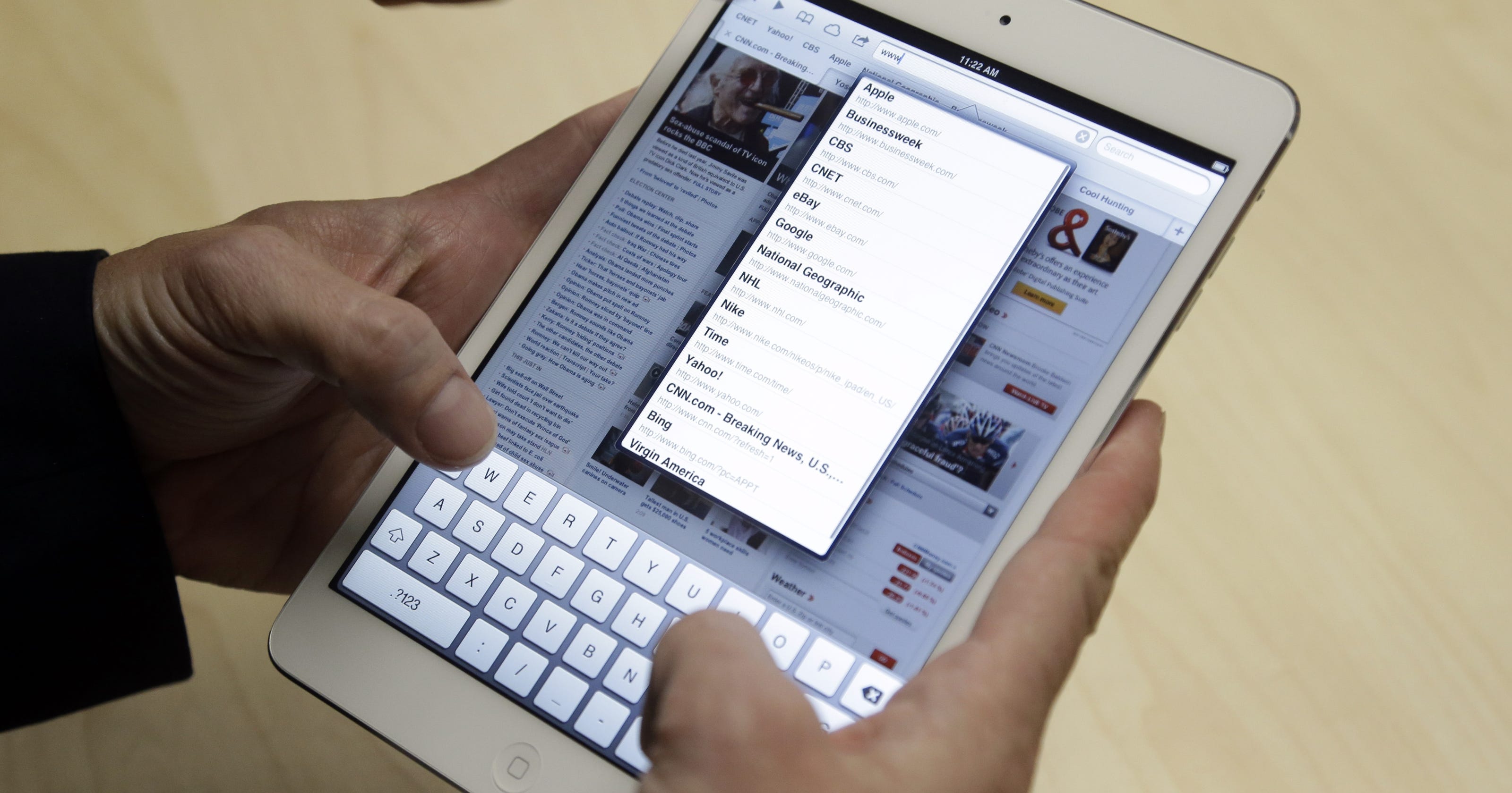 Apple unveils iPad Mini, new Macs