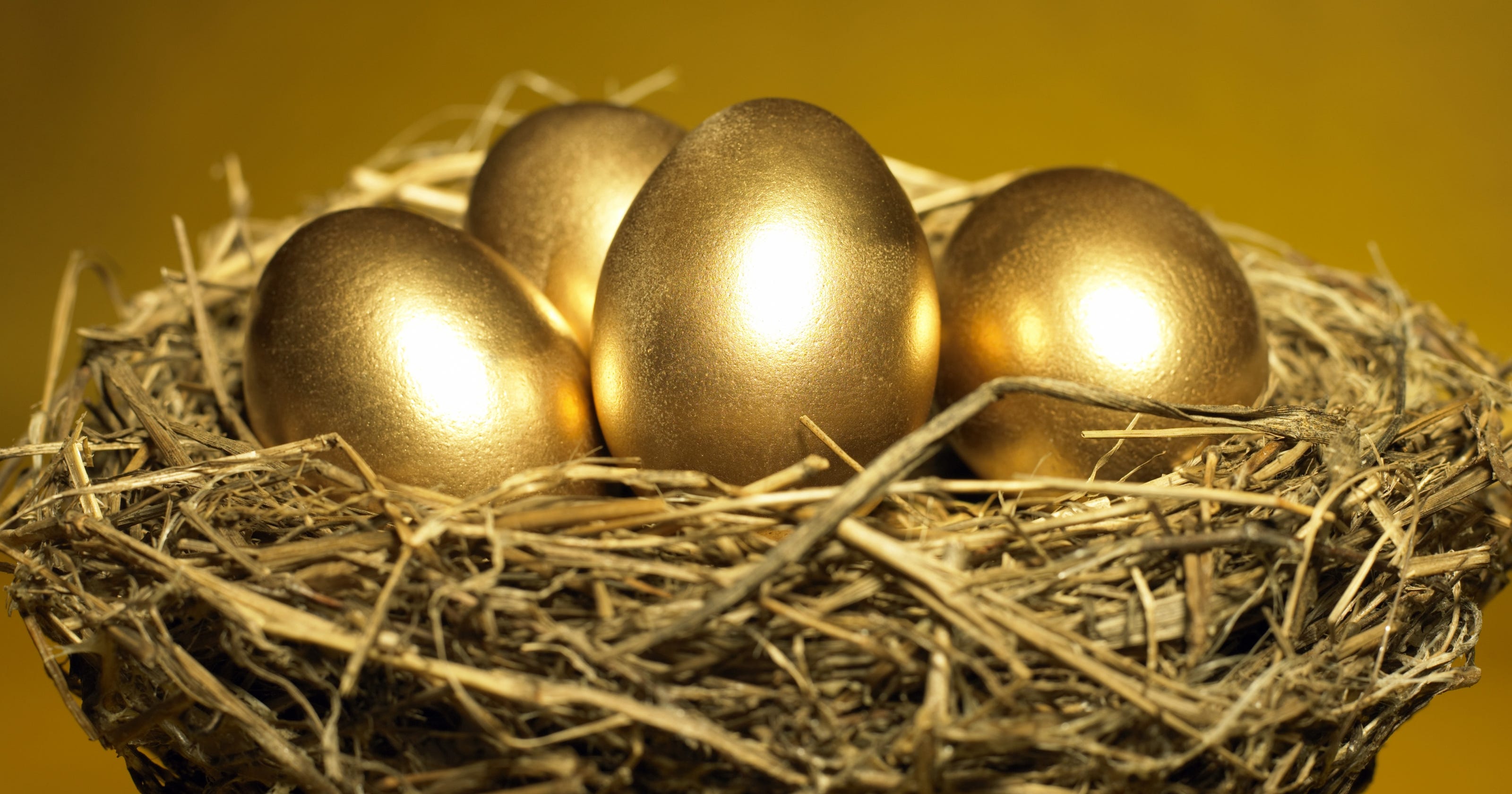 Money Watch: Making your retirement nest egg last3200 x 1680