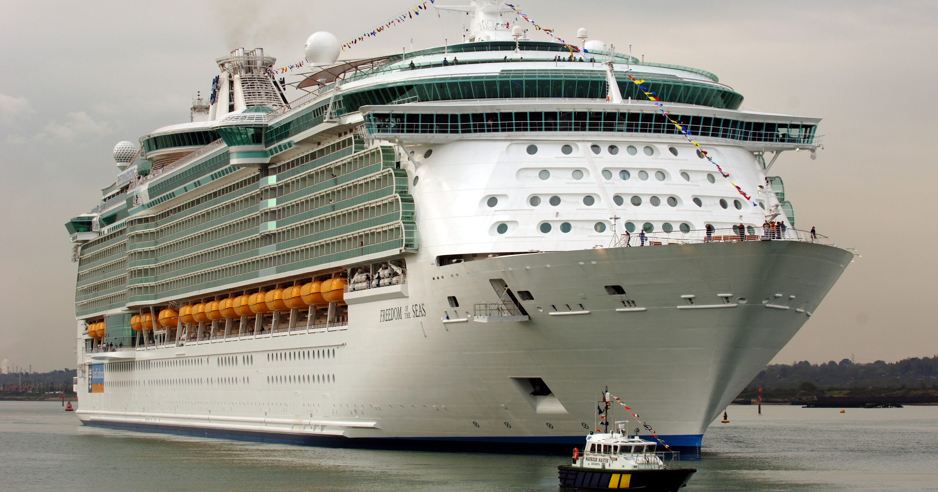 Royal Caribbean plans third ship for Port Canaveral3200 x 1680