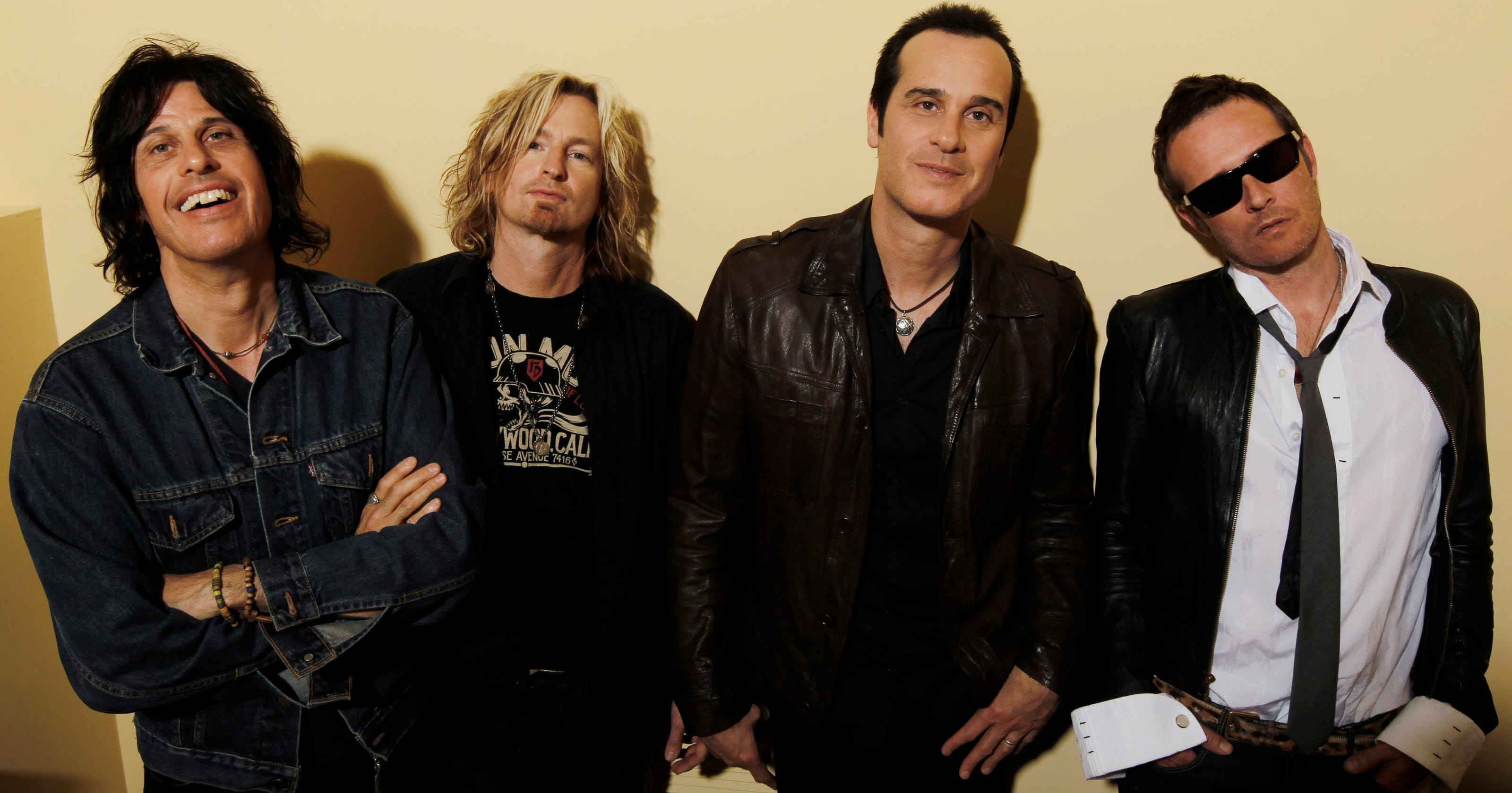 Scott Weiland sues Stone Temple Pilots