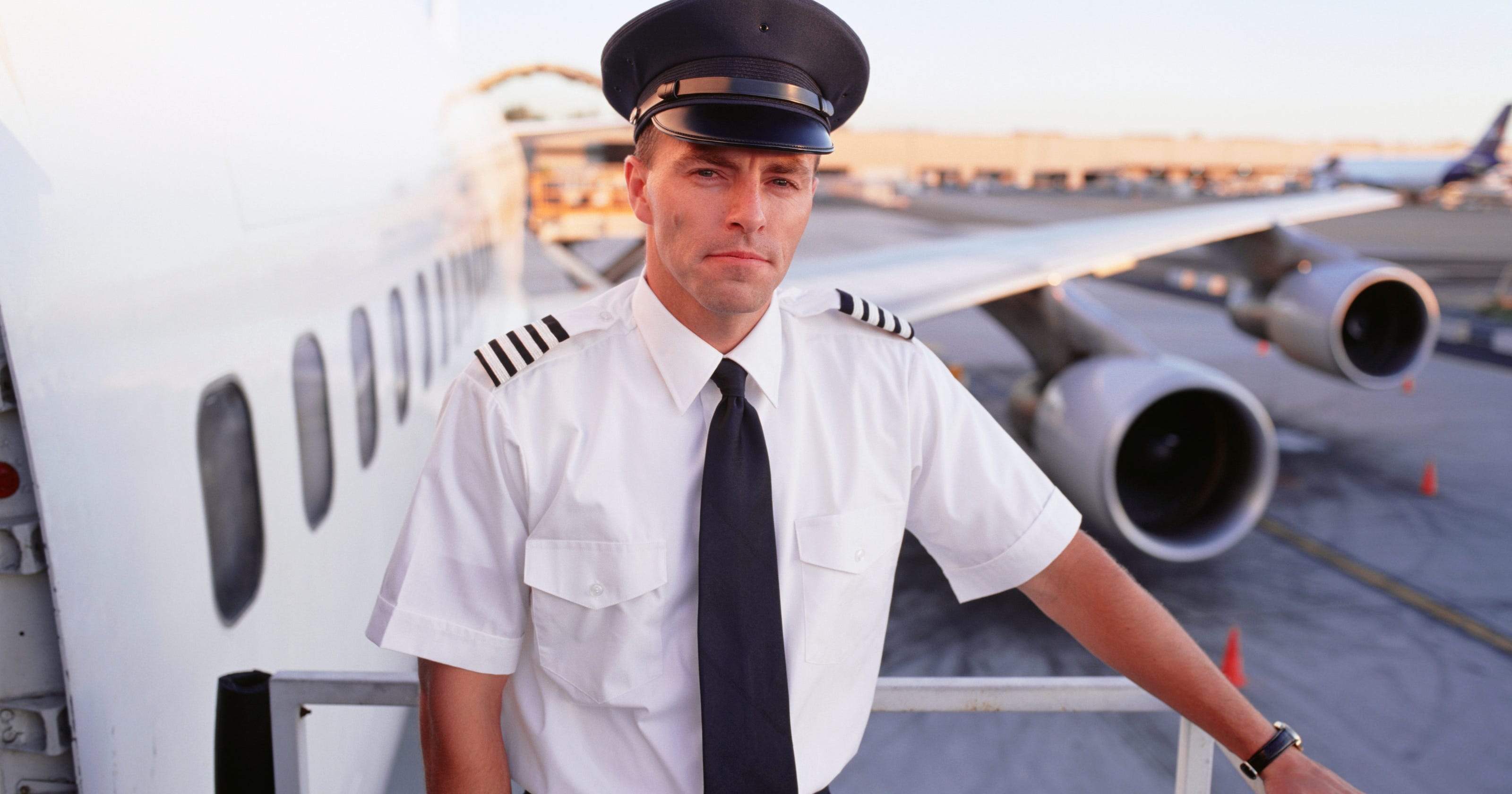 Ask the Captain Should you cheer for your pilot?