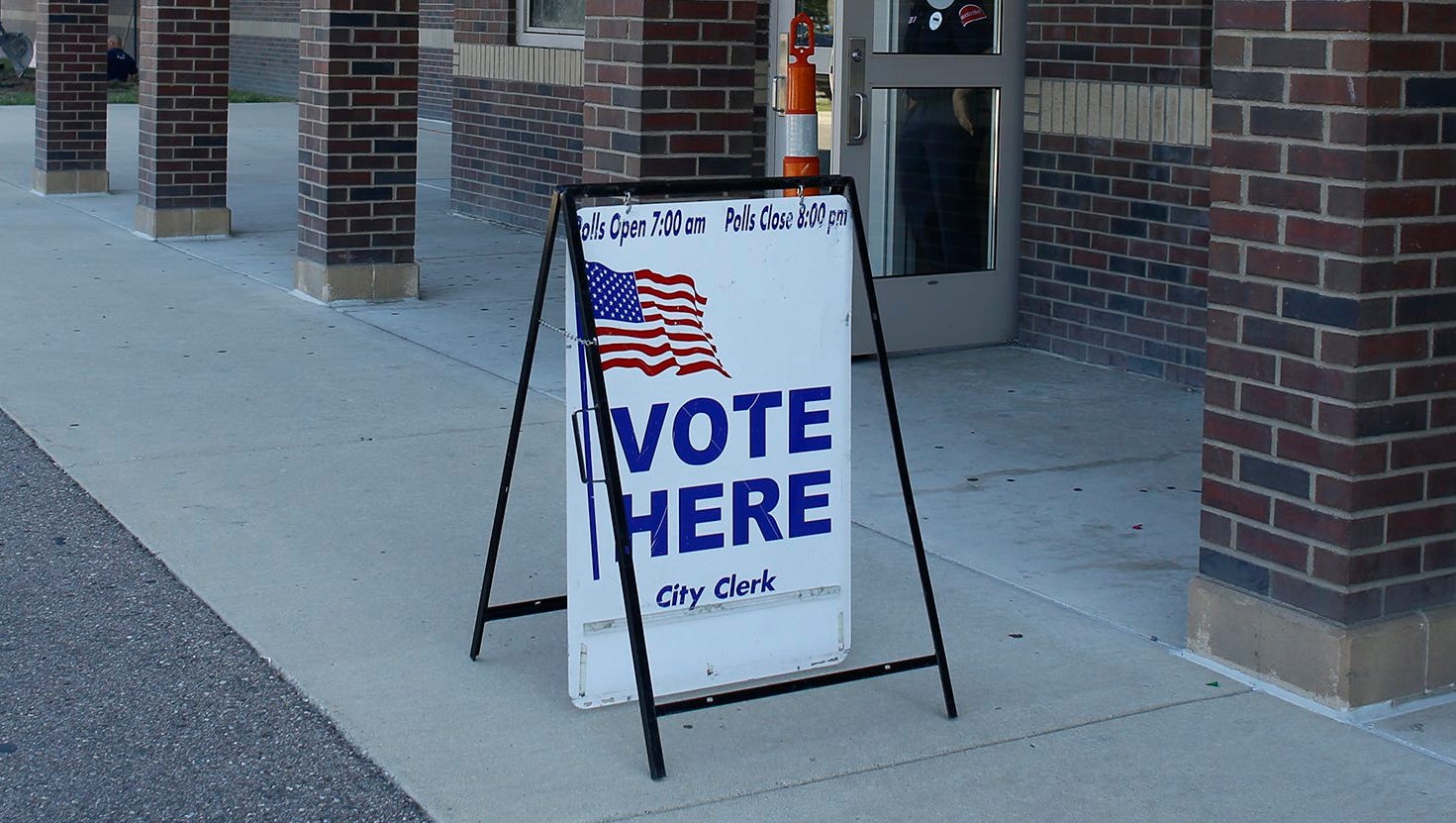 Michigan Voters To Choose 2 New House Reps To Fill Vacant Seats