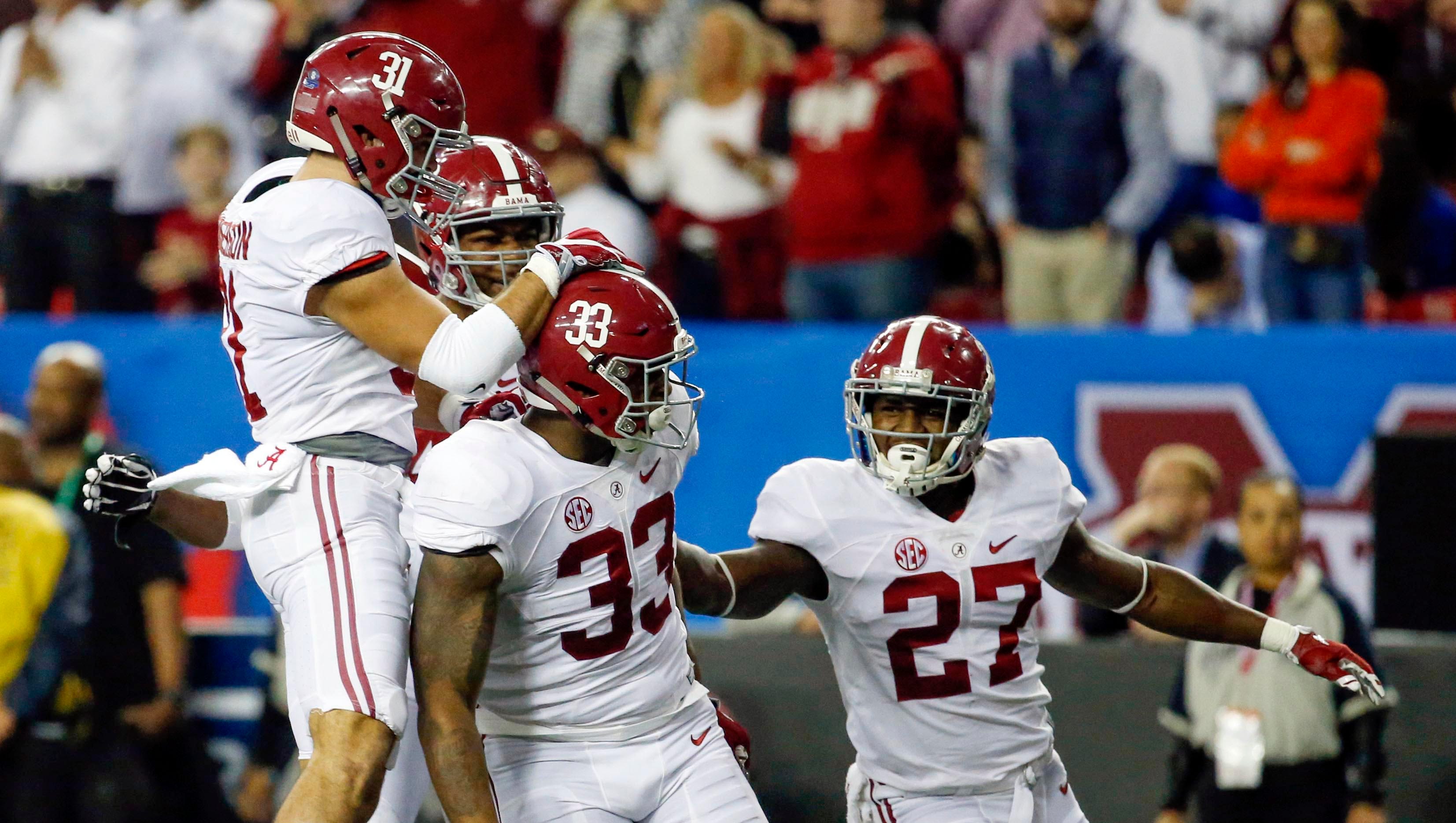 No 1 Alabama Rolls Over Florida To Run Its Record To 13 0
