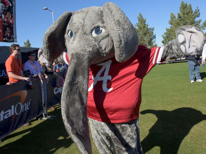 Why is the Alabama Crimson Tide's mascot an elephant?