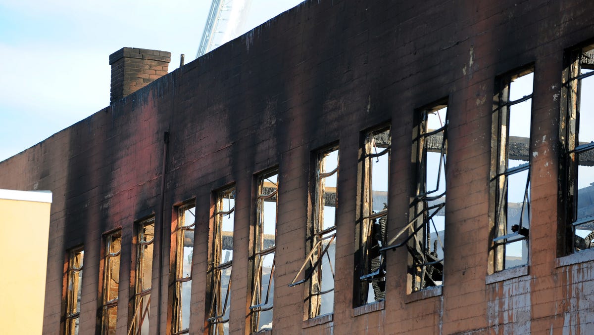 PHOTOS: Aftermath of Bruhn Building Fire