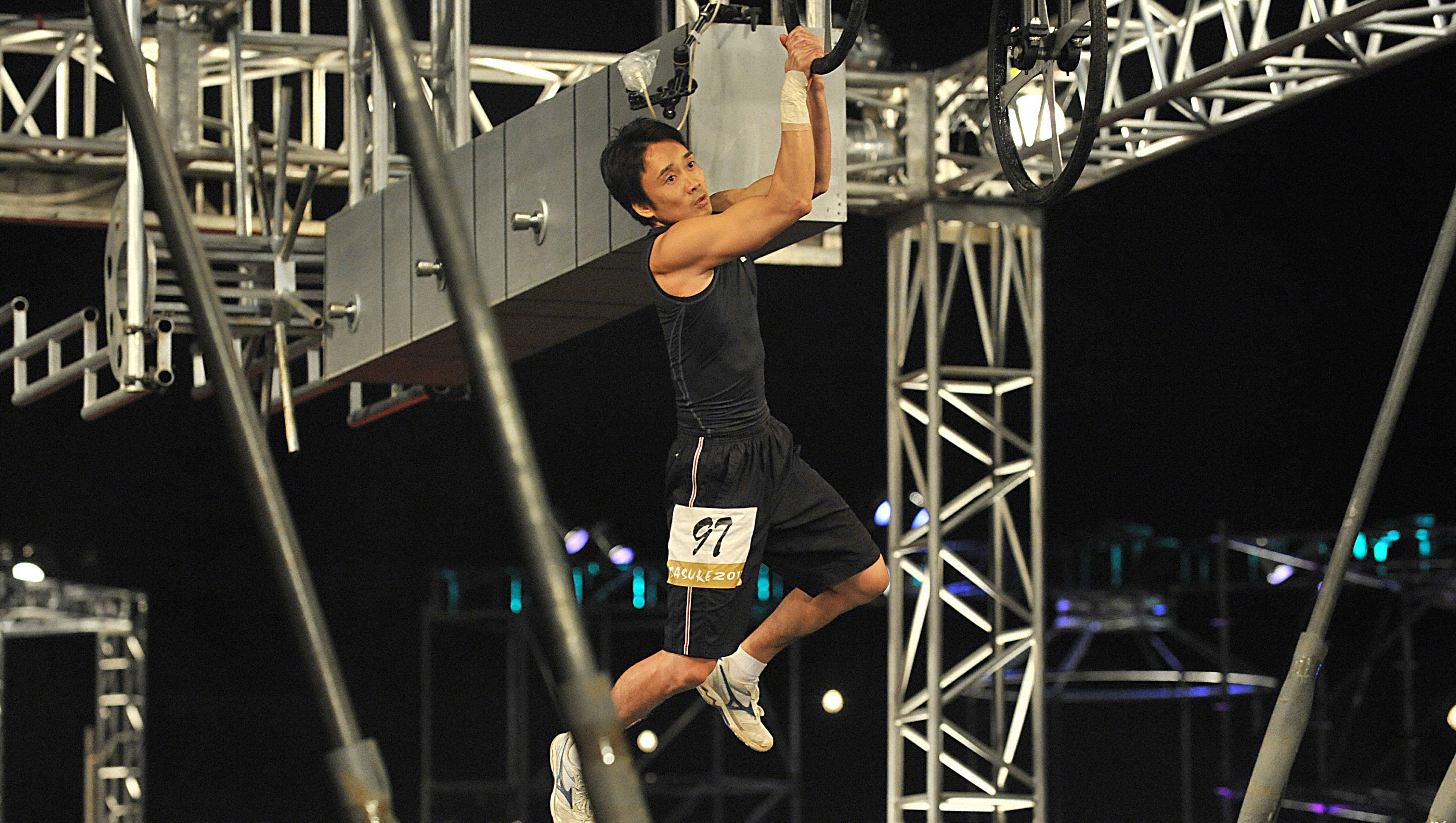 Ninja Warrior Fans See The Japanese Original