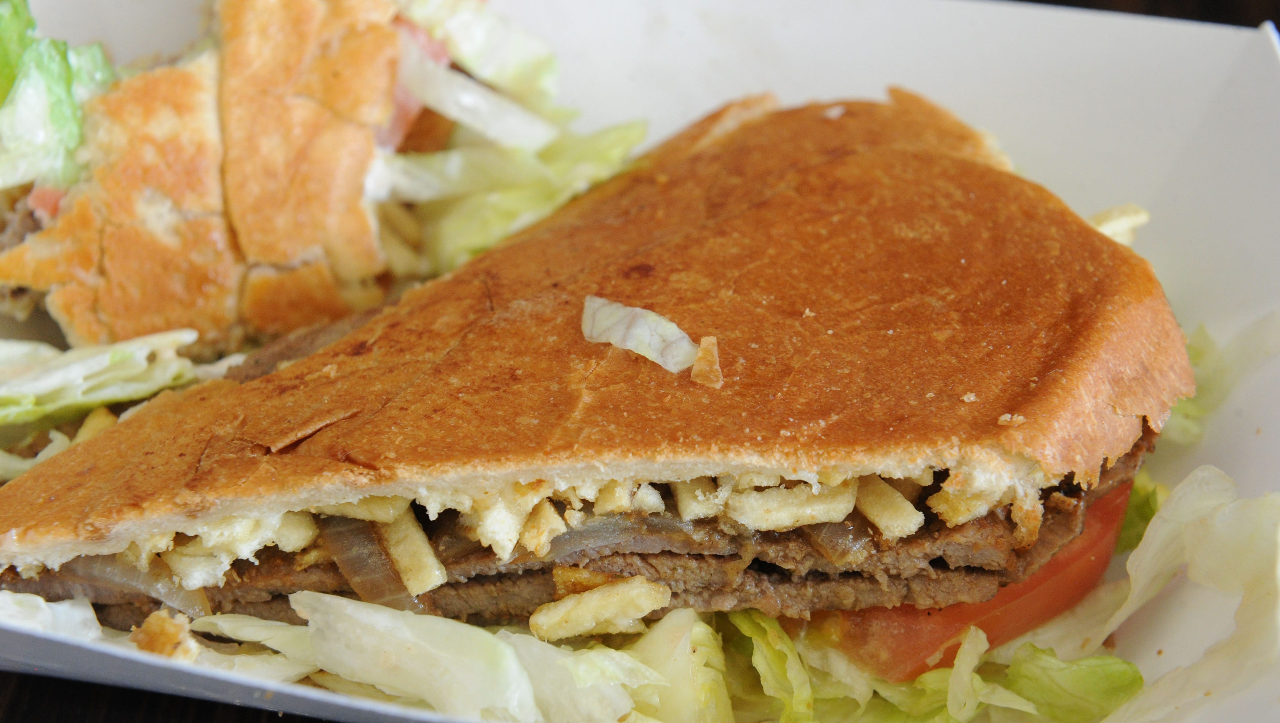 Simi Valley Restaurant Serves Up Tasty Cuban Cuisine