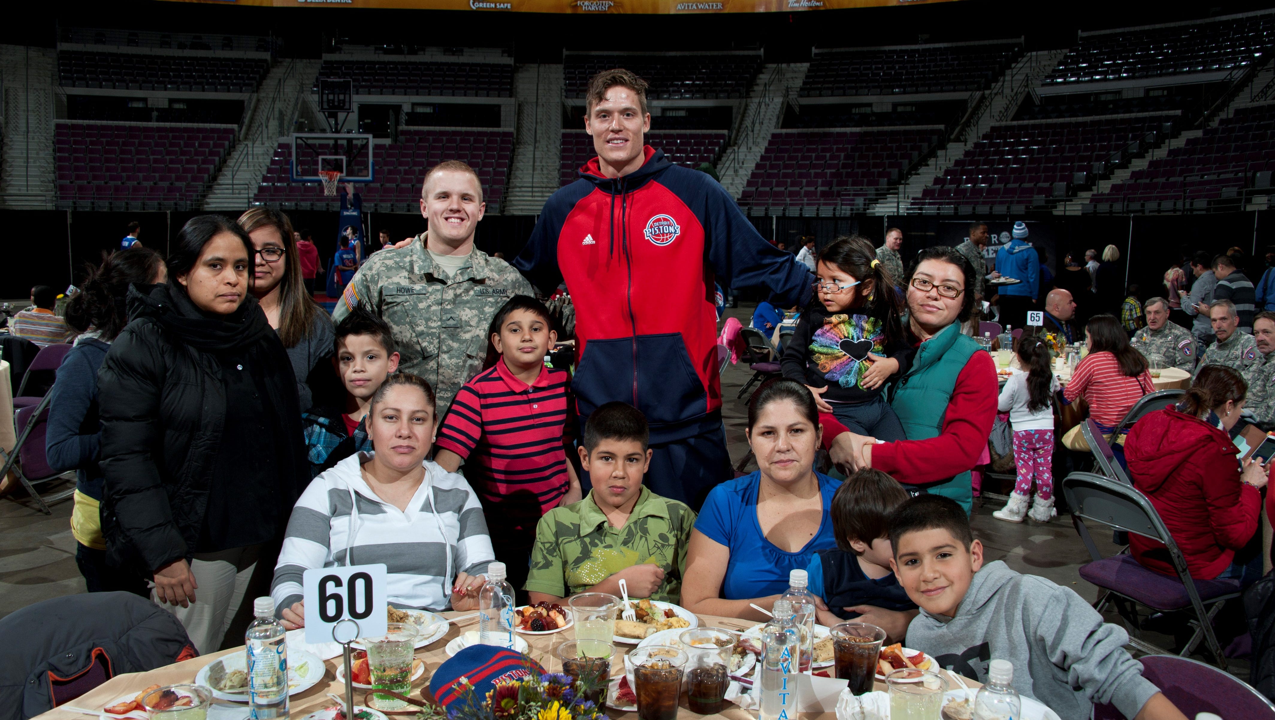 Detroit Pistons serve Thanksgiving dinner to families