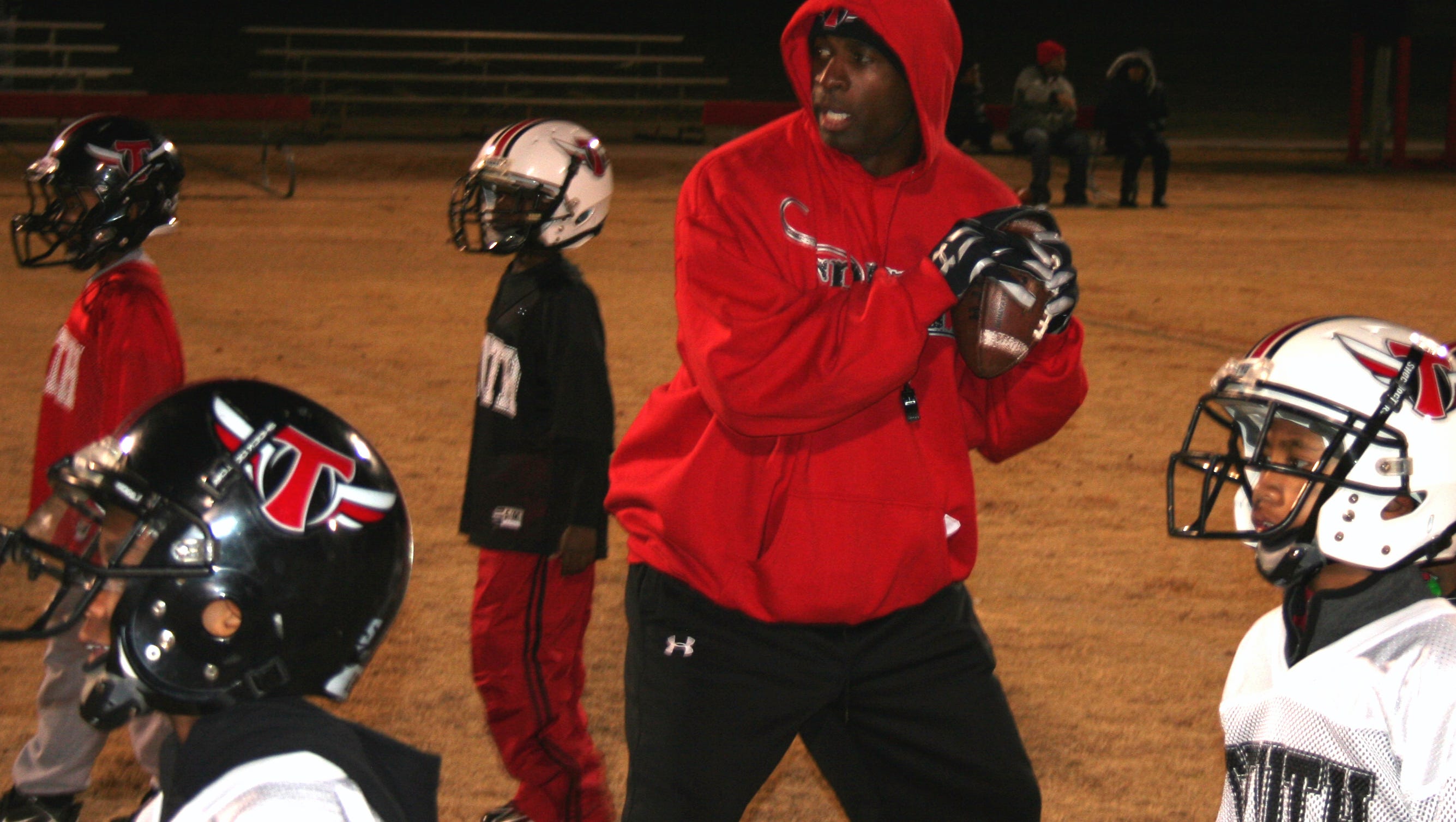 Hall Of Famer Deion Sanders To Bring Scouting Combine To Fort Myers