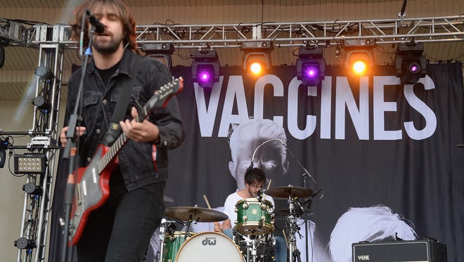 CHICAGO, IL - AUGUST 04:  Justin Hayward-Young and Pete Robertson of The Vaccines performs during Lollapalooza 2013 at Grant Park on August 4, 2013 in Chicago, Illinois.  (Photo by Theo Wargo/Getty Images)
