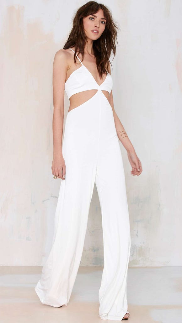 get-taylor-swifts-sexy-bbma-jumpsuit-for-under-100