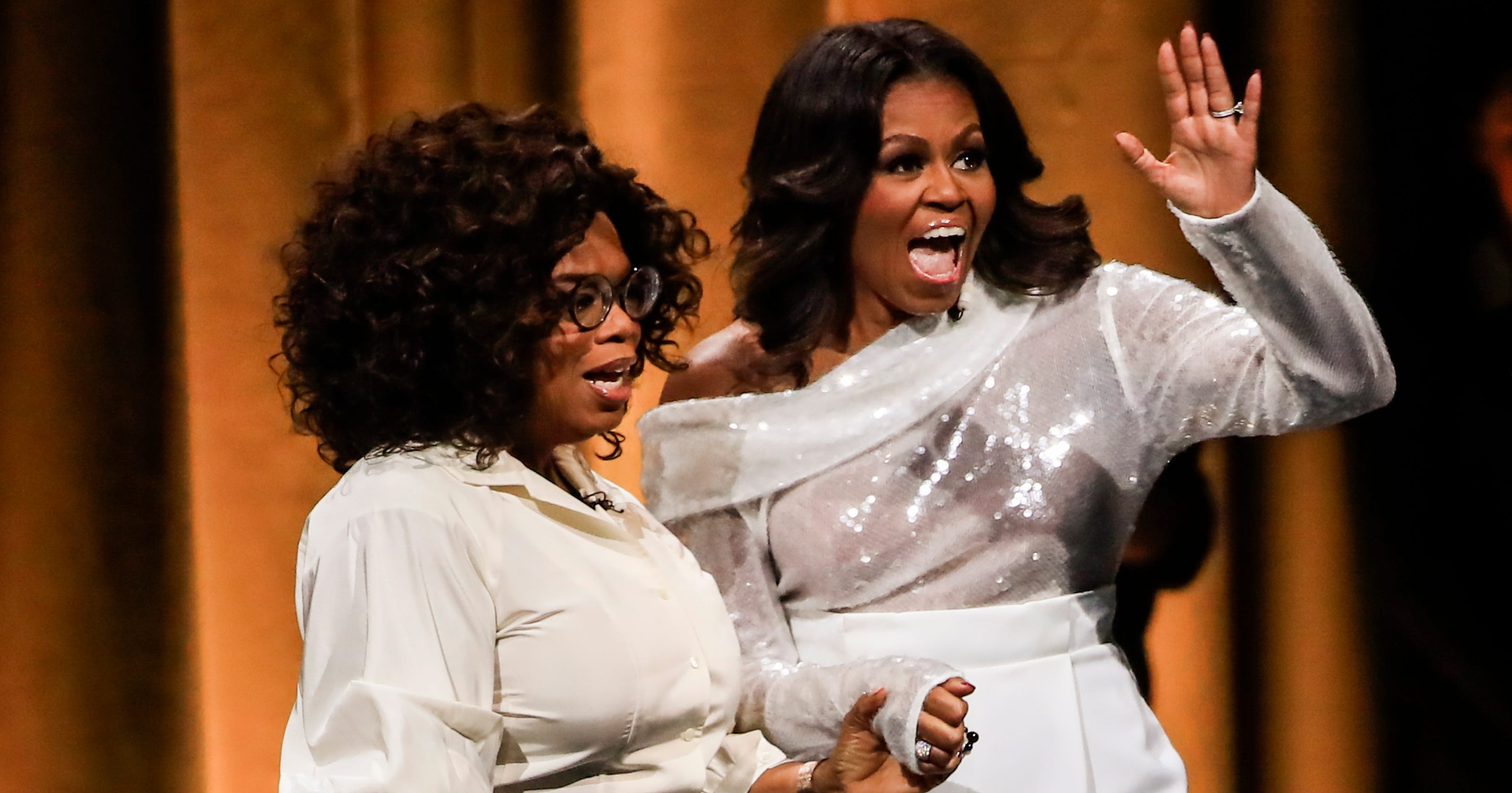 Michelle Obama Becoming 5 Moments From Chicago Tour Stop With Oprah