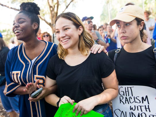 From left, Shea Williams, 19, of Fort Myers, Arletys