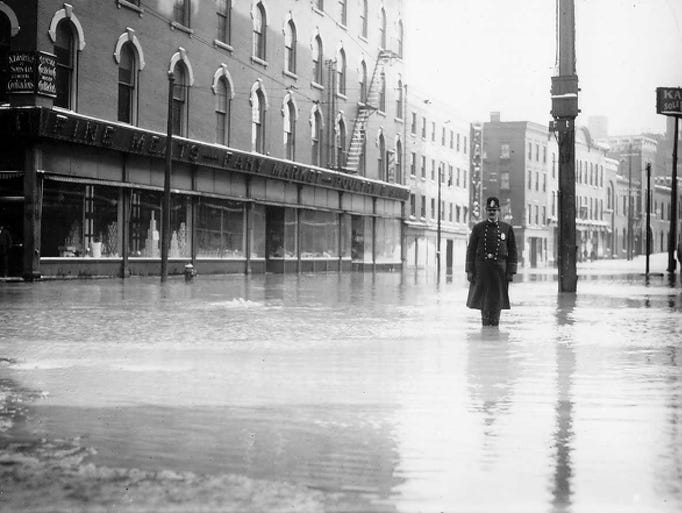 Andrews and Front Streets during the flood of 1918.
