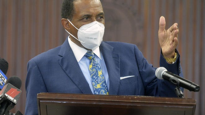 Chatham County Commission Chairman Al Scott speaks at Yvonne Holmes swearing-in ceremony Tuesday afternoon.