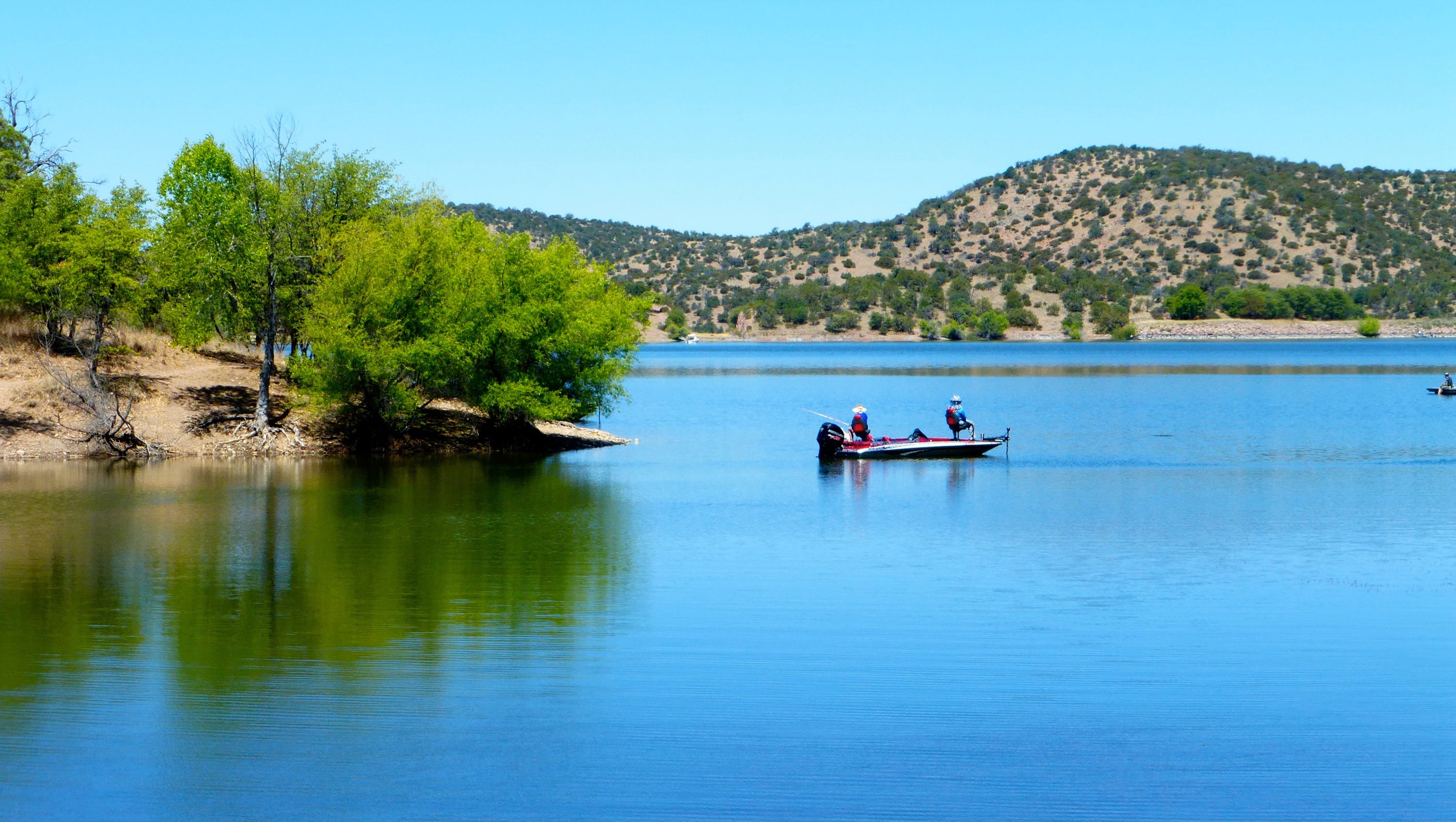 Southern Arizona Lakes For Swimming Fishing Boating